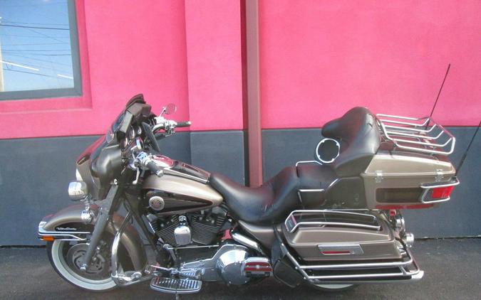 2004 Harley-Davidson® FLHTCUI - Electra Glide® Ultra Classic® Injection