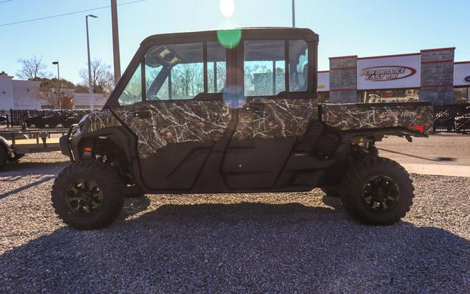 2026 Can-Am® Defender MAX XT CAB HD11 With 10.25 in.display Dark Wildland Camo