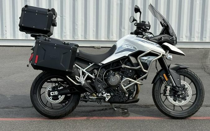 2023 Triumph Tiger 900 GT LRH