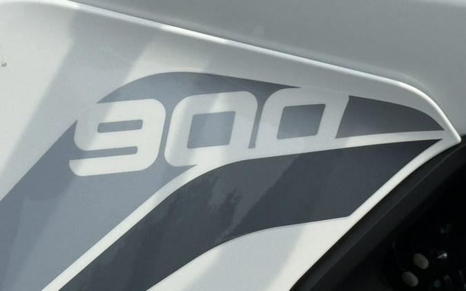 2023 Triumph Tiger 900 GT LRH