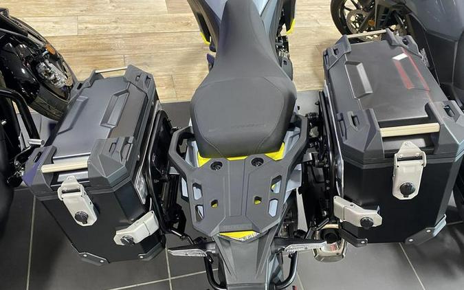 2023 Suzuki V-Strom 800DE