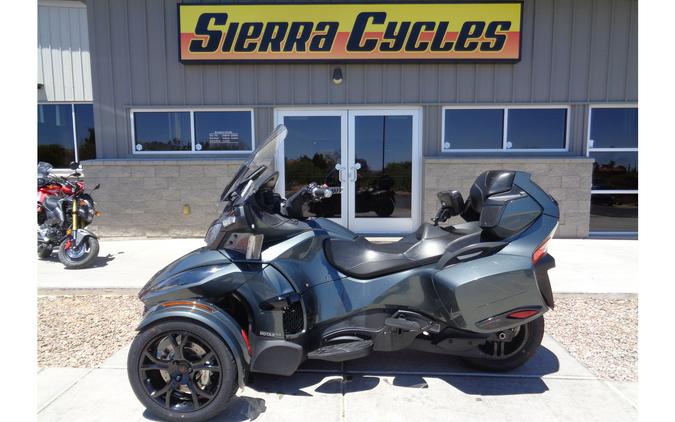 2019 Can-Am Spyder® RT Limited SE6 - Dark Edition