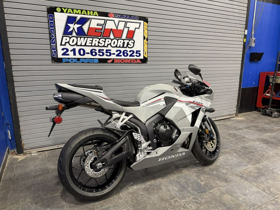 2026 Honda CBR600RR Base