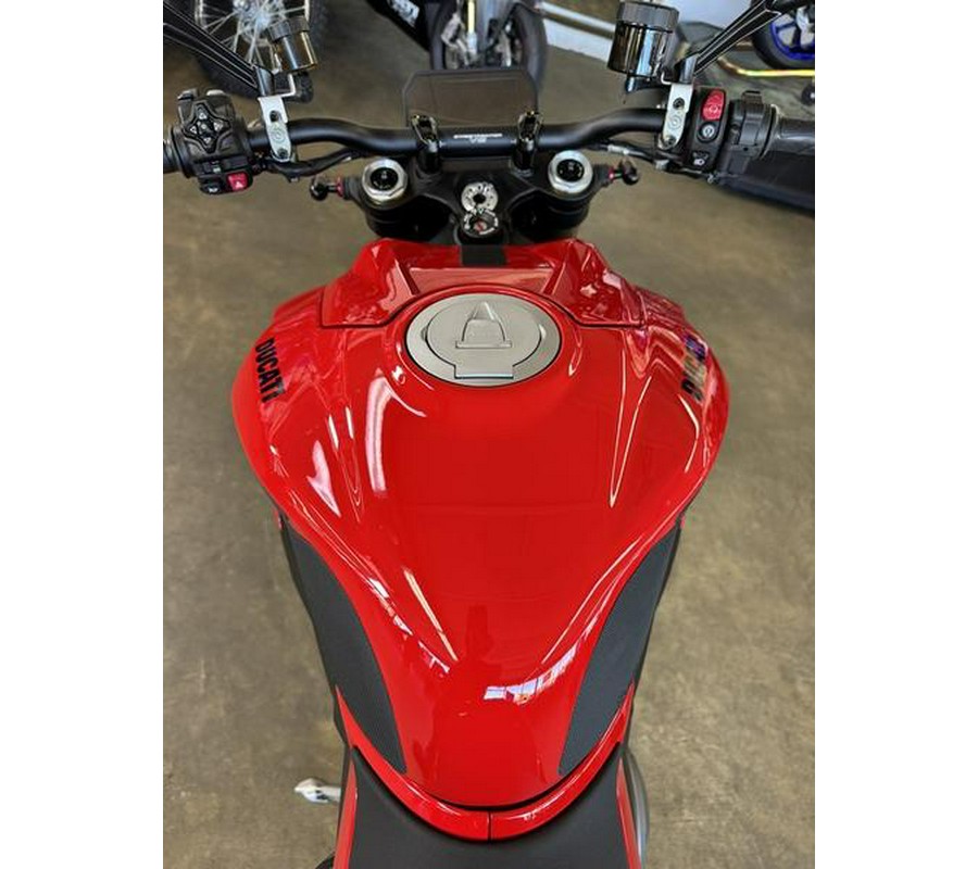 2025 Ducati Streetfighter V2 Ducati Red