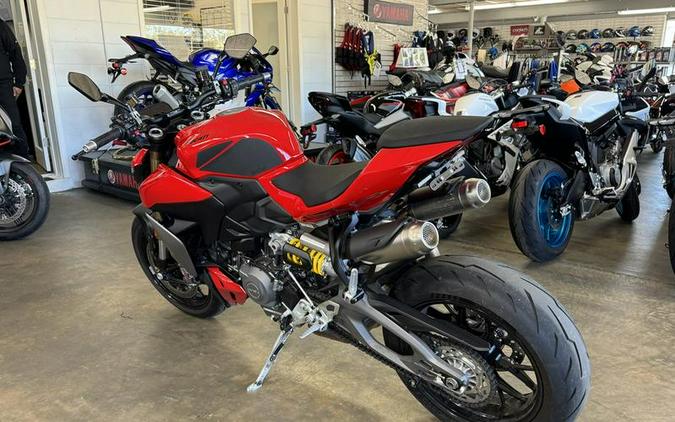 2025 Ducati Streetfighter V2 Ducati Red