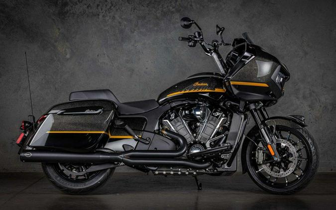 2026 Indian Challenger Dark Horse 112 w/PowerBand Audio Blac