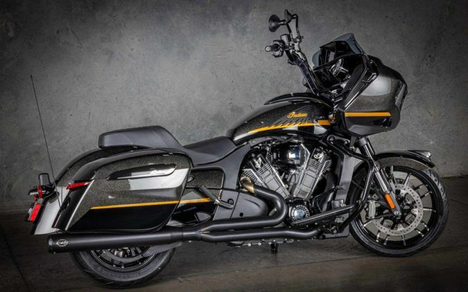 2026 Indian Challenger Dark Horse 112 w/PowerBand Audio Blac