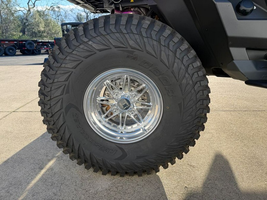 2023 Can-Am Defender MAX Limited HD10