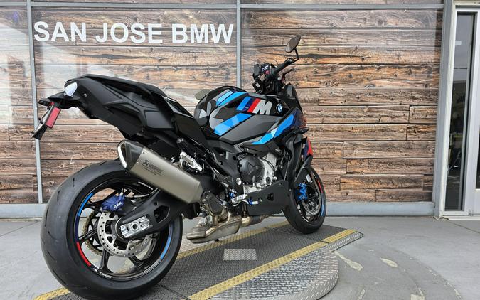 2026 BMW M 1000 XR