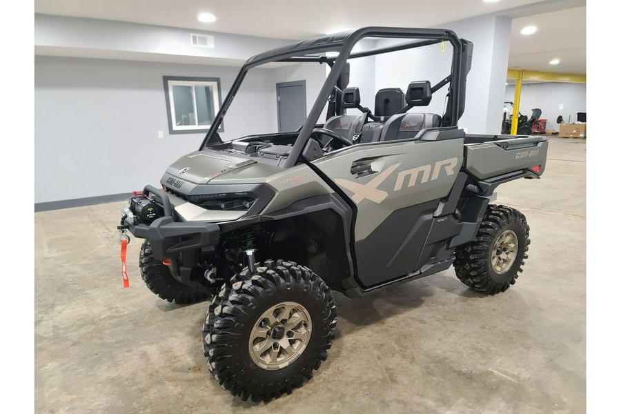 2026 Can-Am Defender X mr with Half Doors HD11