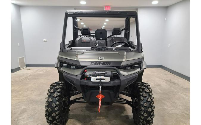 2026 Can-Am Defender X mr with Half Doors HD11