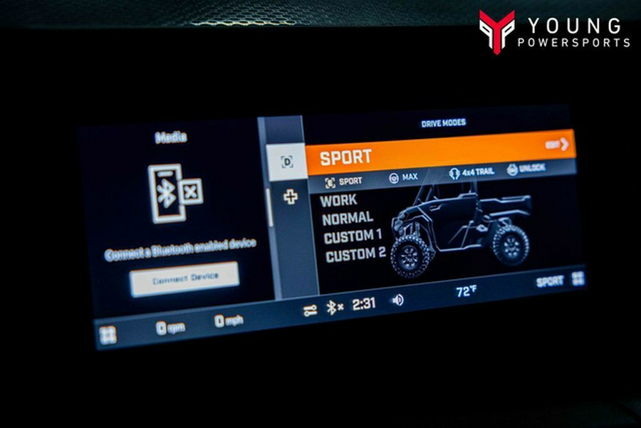 2026 Can-Am Defender Limited HD11