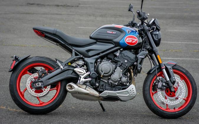 2026 Triumph Trident 660 Triple Tribute Edition Sapphire Black and Cobalt Blue
