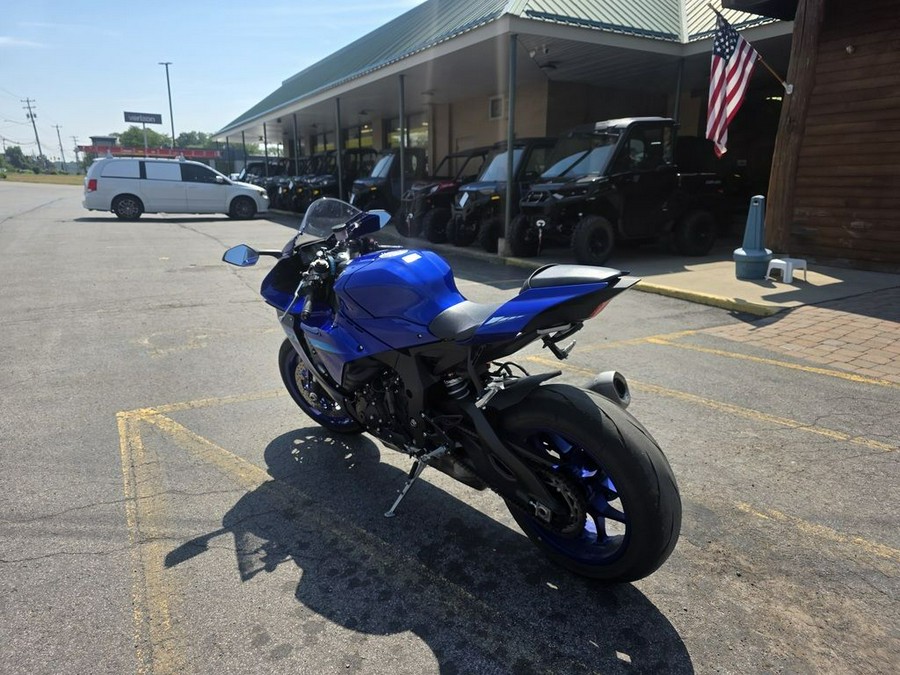 2024 Yamaha YZF-R1