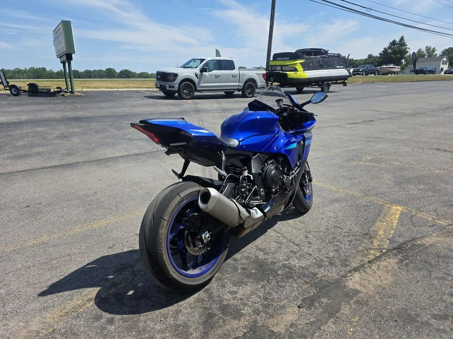 2024 Yamaha YZF-R1