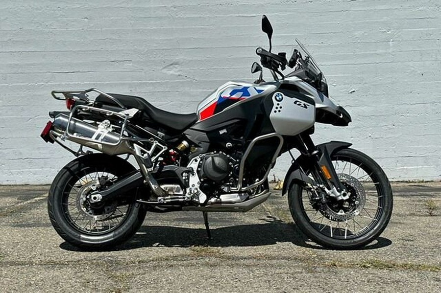 2024 BMW F 900 GS Adventure