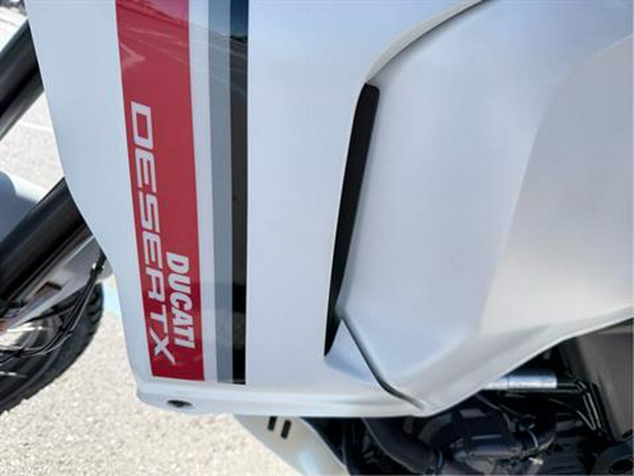 2025 Ducati DesertX