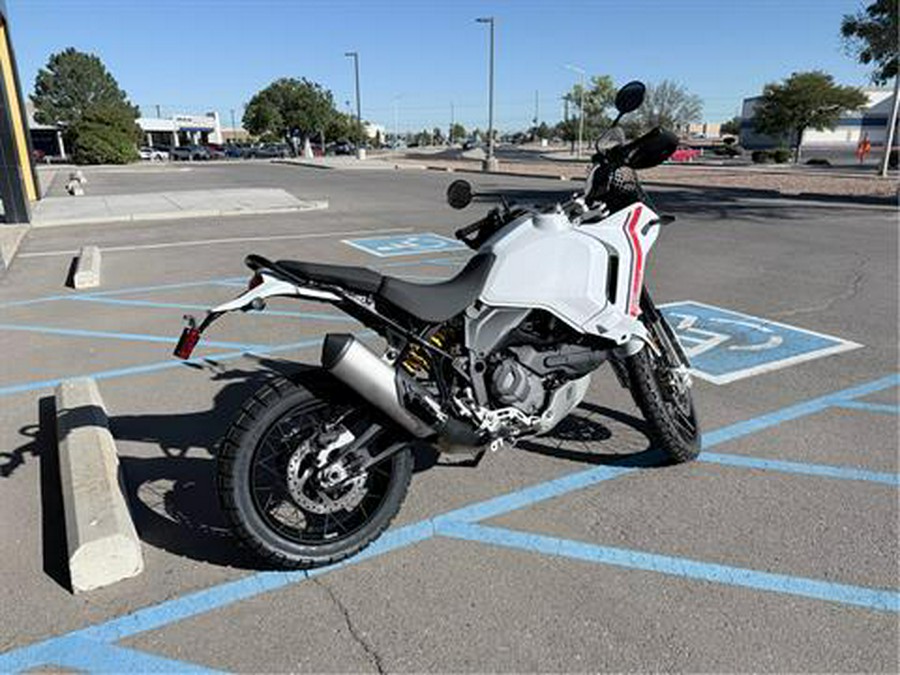 2025 Ducati DesertX
