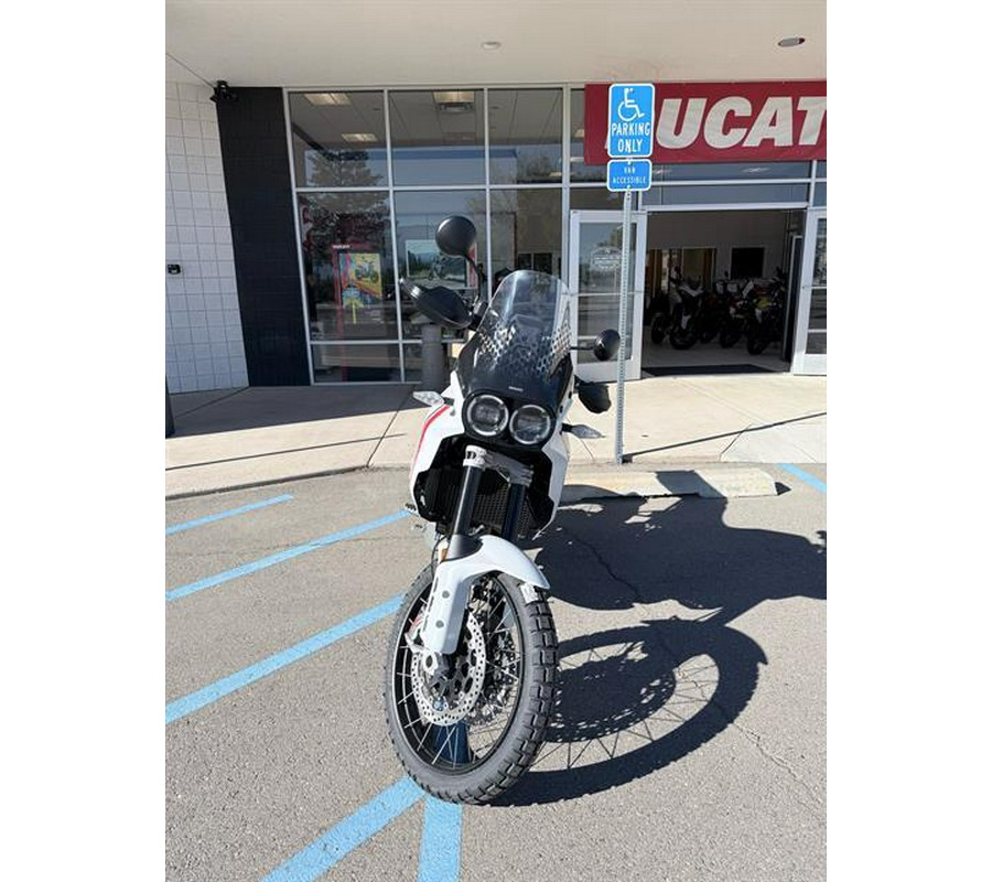 2025 Ducati DesertX
