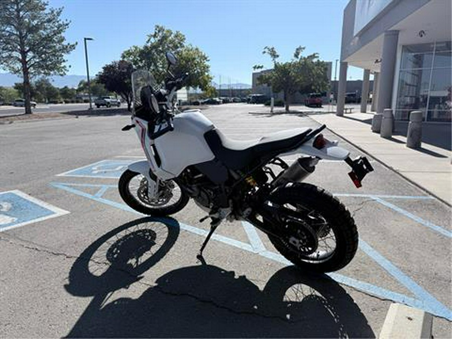 2025 Ducati DesertX