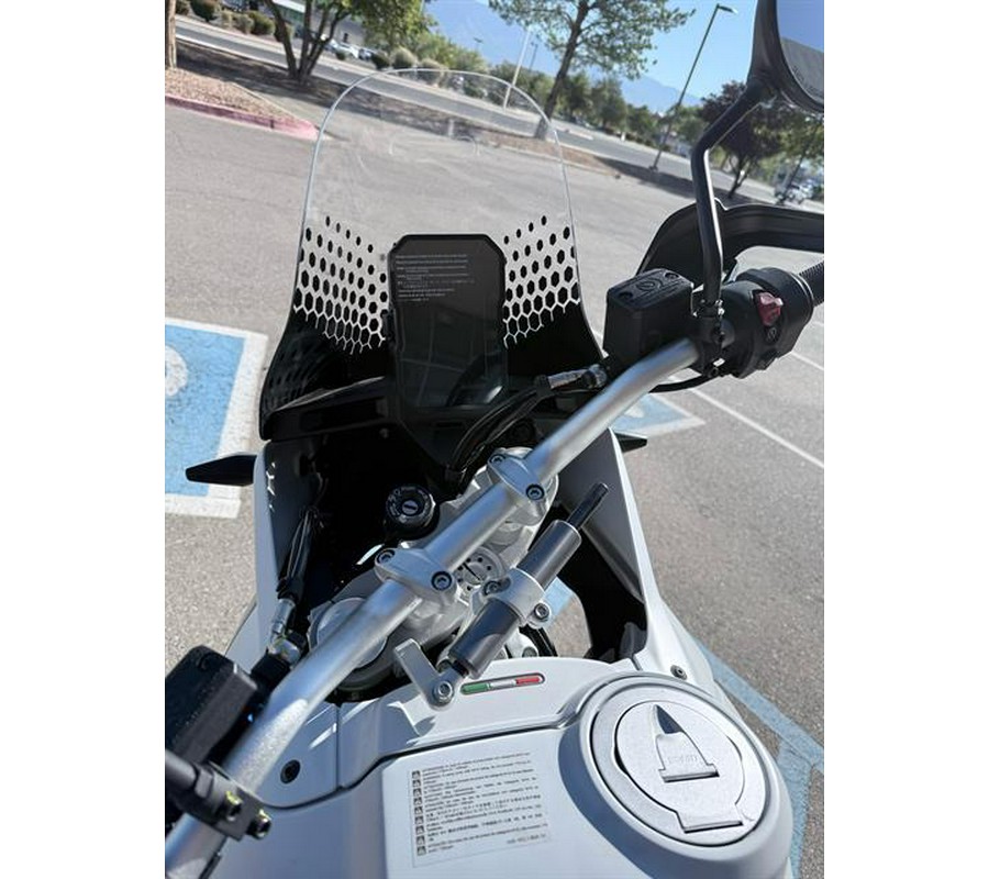 2025 Ducati DesertX