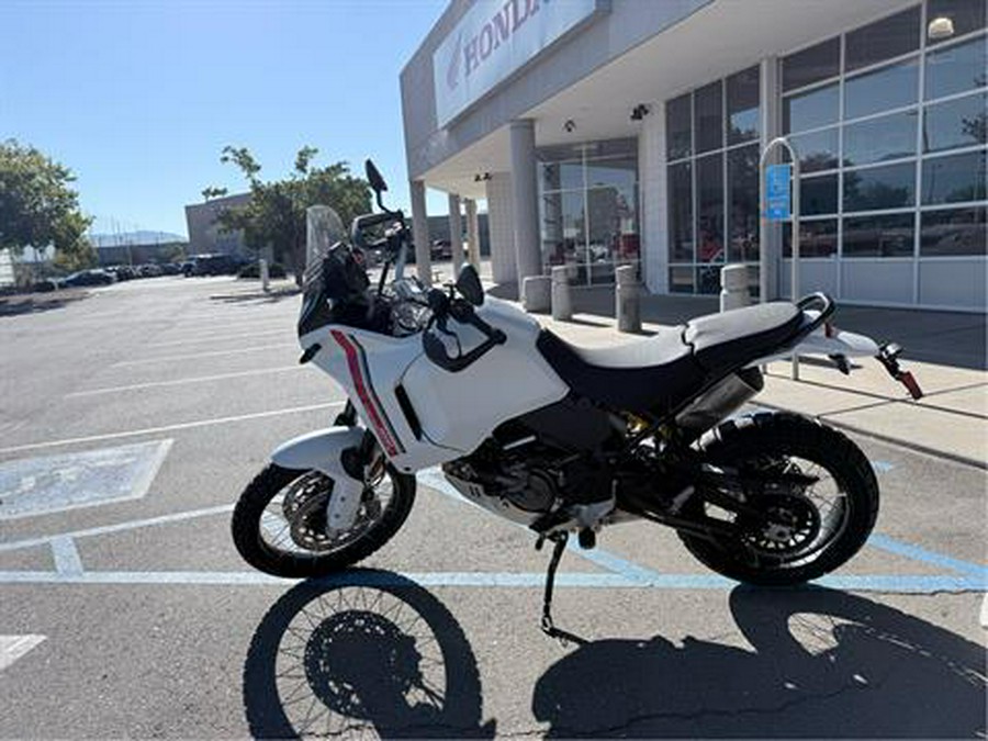 2025 Ducati DesertX