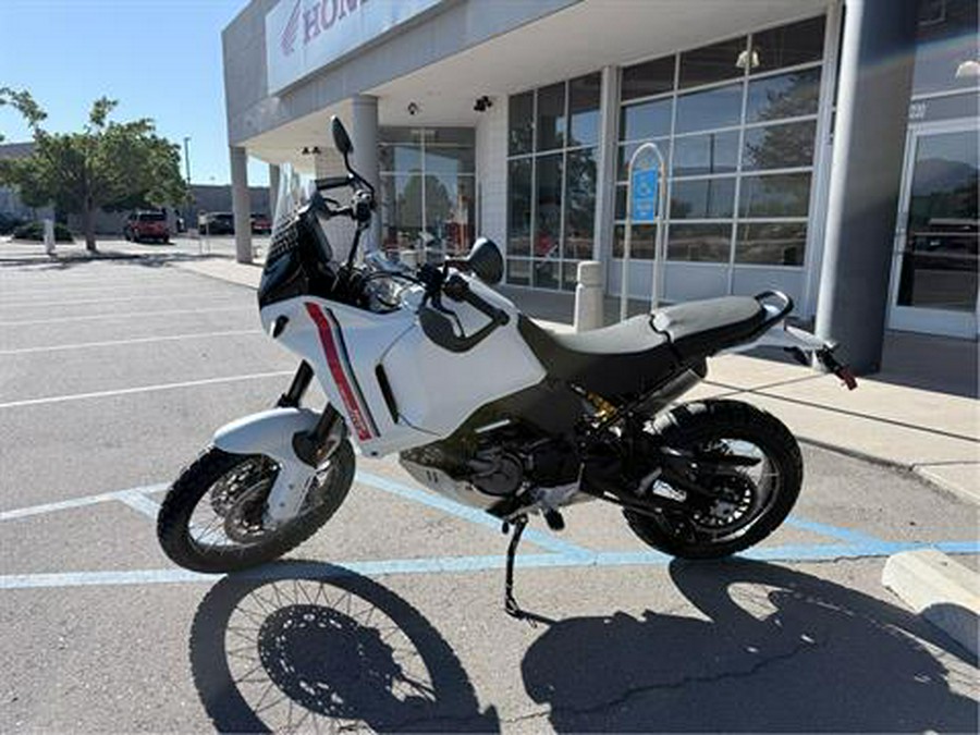 2025 Ducati DesertX