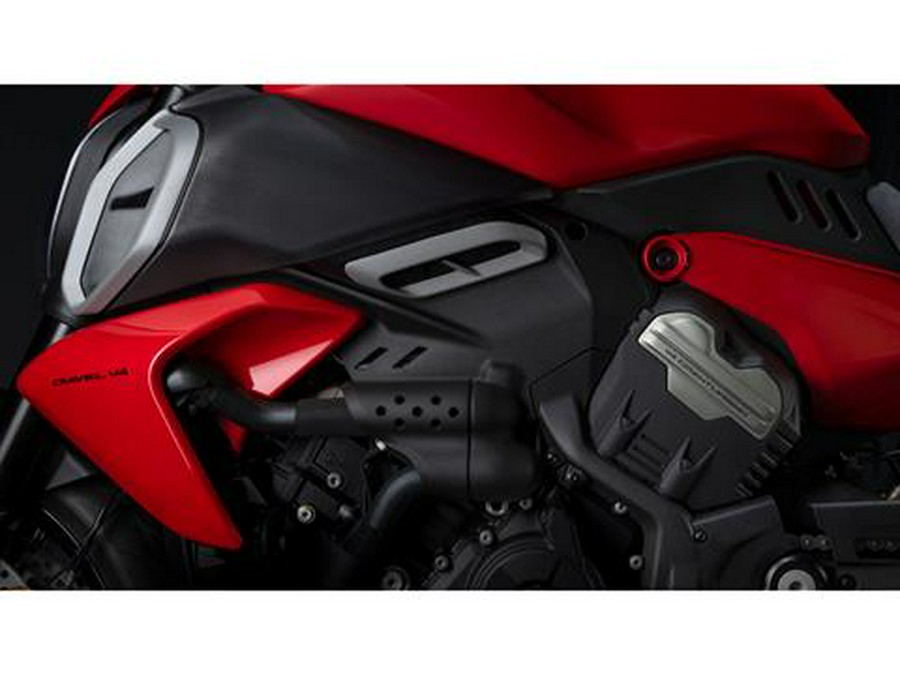 2026 Ducati Diavel V4