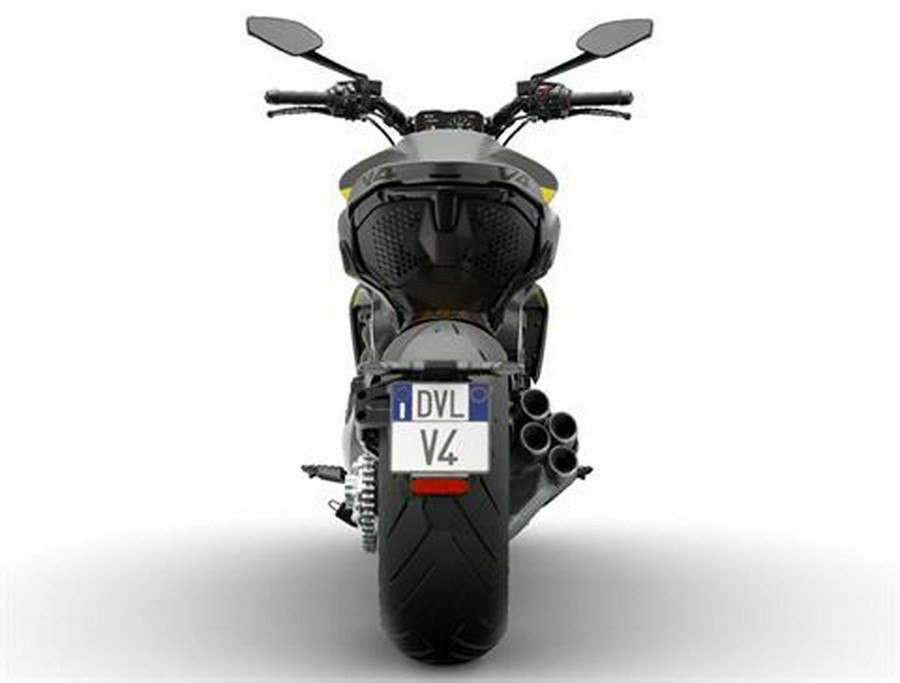2026 Ducati Diavel V4