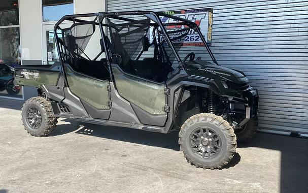 2025 Honda Pioneer 1000-6 Crew Deluxe