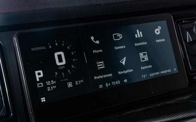 2026 Can-Am Defender Limited HD11