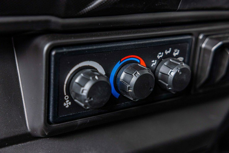 2026 Can-Am Defender Limited HD11