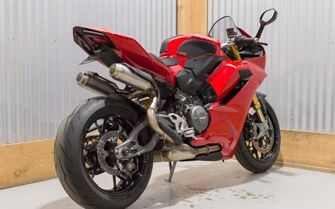 2025 Ducati Panigale V2 S