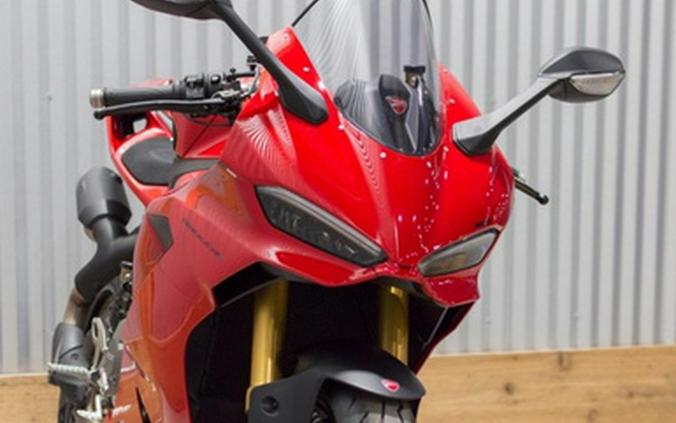 2025 Ducati Panigale V2 S