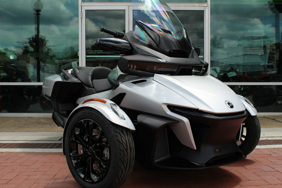 2024 Can-Am Spyder RT