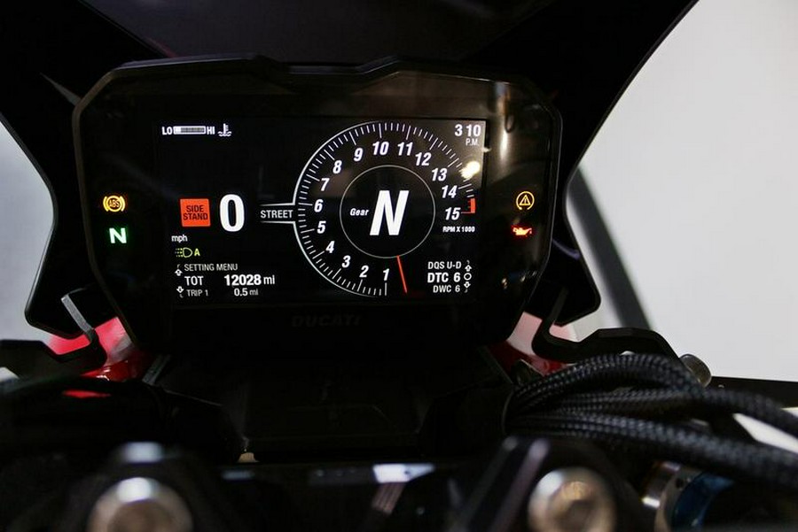 2021 Ducati Streetfighter V4 S Ducati Red