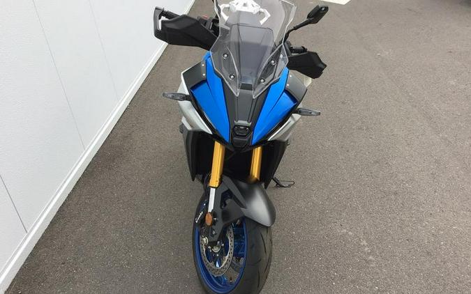 2025 Suzuki GSX-S1000GX+