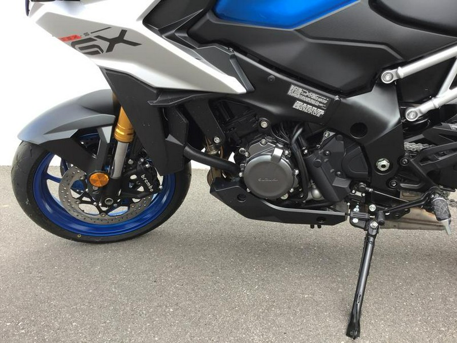 2025 Suzuki GSX-S1000GX+