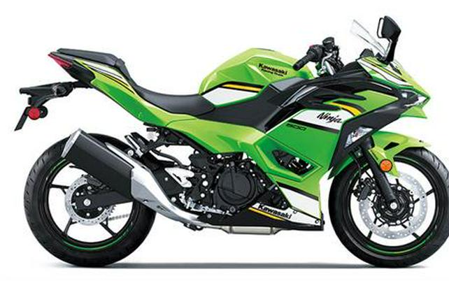 2025 Kawasaki Ninja 500 KRT Edition