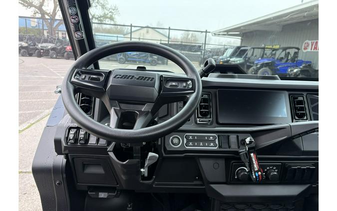 2026 Can-Am Defender XT Cab HD11