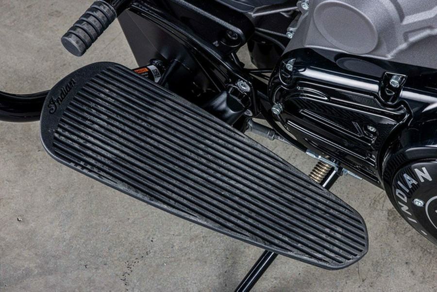 2026 Indian Challenger Dark Horse 112 w/PowerBand Audio Chal