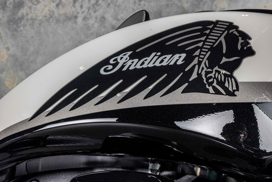 2026 Indian Challenger Dark Horse 112 w/PowerBand Audio Chal