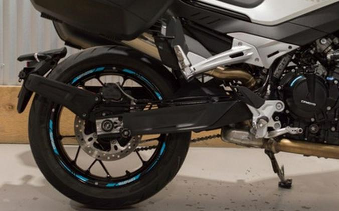 2024 CFMOTO 800NK