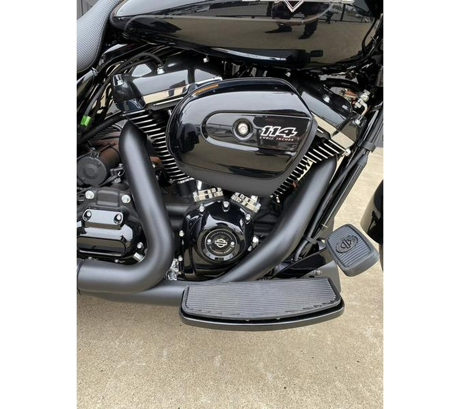 2024 Harley-Davidson® FLTRT - Road Glide® 3