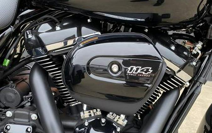 2024 Harley-Davidson® FLTRT - Road Glide® 3