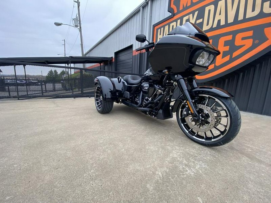 2024 Harley-Davidson® FLTRT - Road Glide® 3