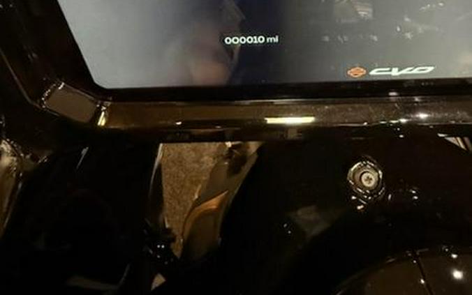 2025 Harley-Davidson® FLTRXSTSE - CVO™ Road Glide® ST