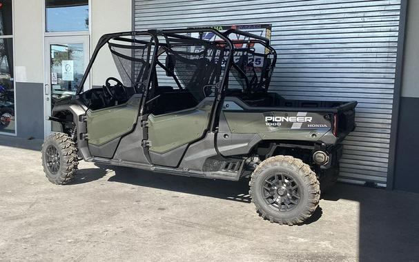 2025 Honda Pioneer 1000-6 Crew Deluxe