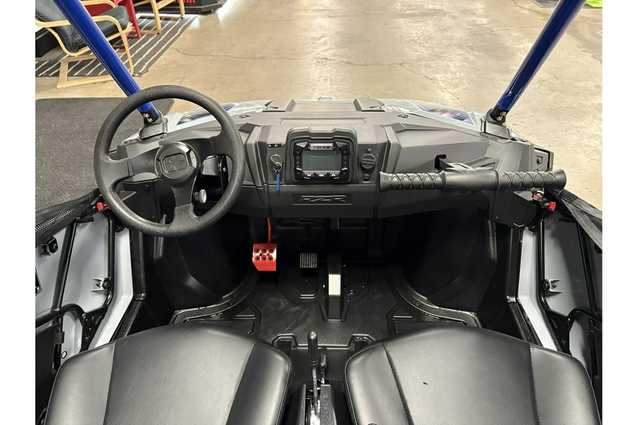 2026 Polaris RZR 200 EFI