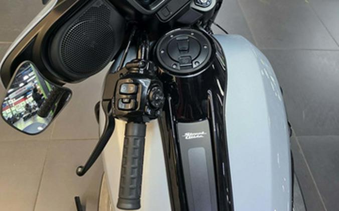 2024 Harley-Davidson Street Glide Base